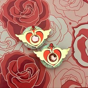 Sailor moon wings pop socket